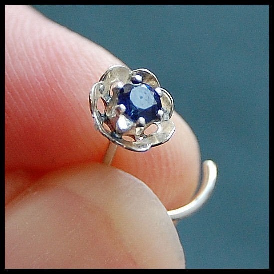 Sapphire Flower Nose Stud - Customize