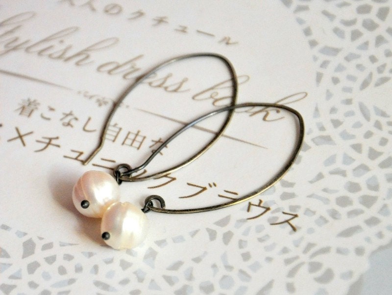 Silver Pearl Earrings - Oxidized Sterling Silver