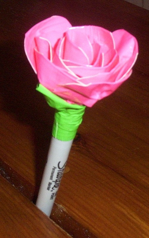 Duct Tape Pink Rose on cap of Sharpie pen
