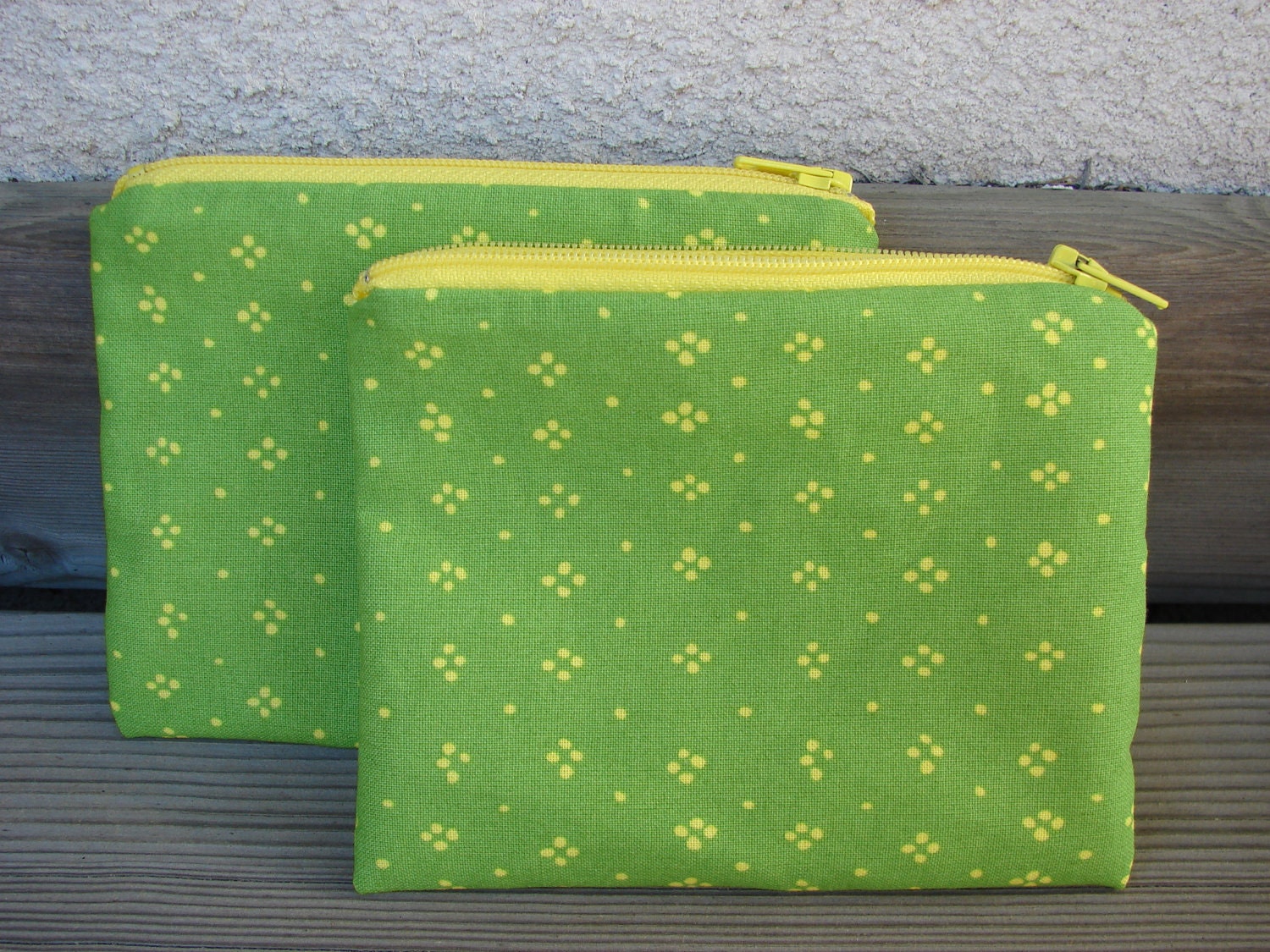 Green Muija wallet coin purse ,ONE make up pouch, Finland, SALE