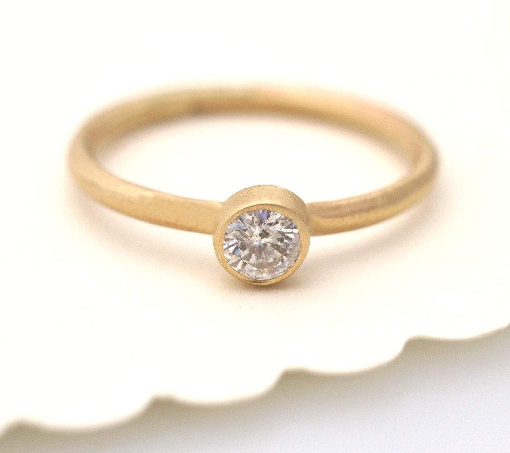 Recycle Gold Engagement Ring, Diamond Engagement  Ring, Diamond Ring, 4mm Diamond Ring, 14K solid Gold Ring