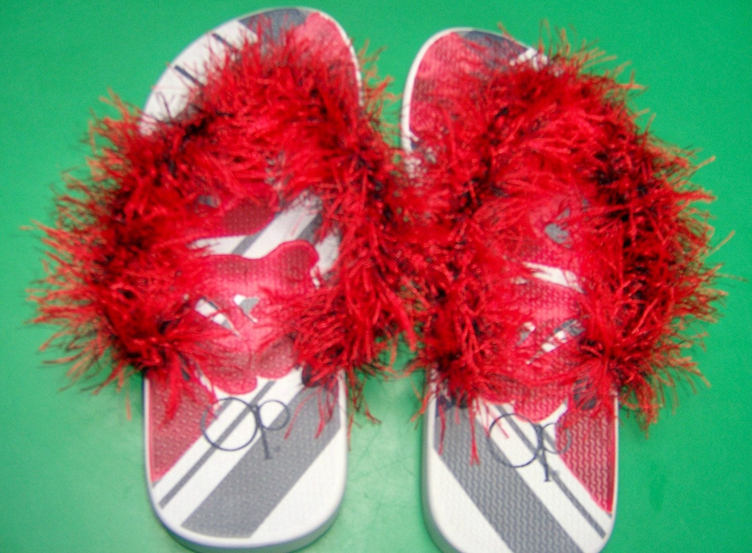 ROMANTIC RED Flip Flops Handmade Crochet Straps w/Fashion Fur Ladies Medium 7/8 OP Brand