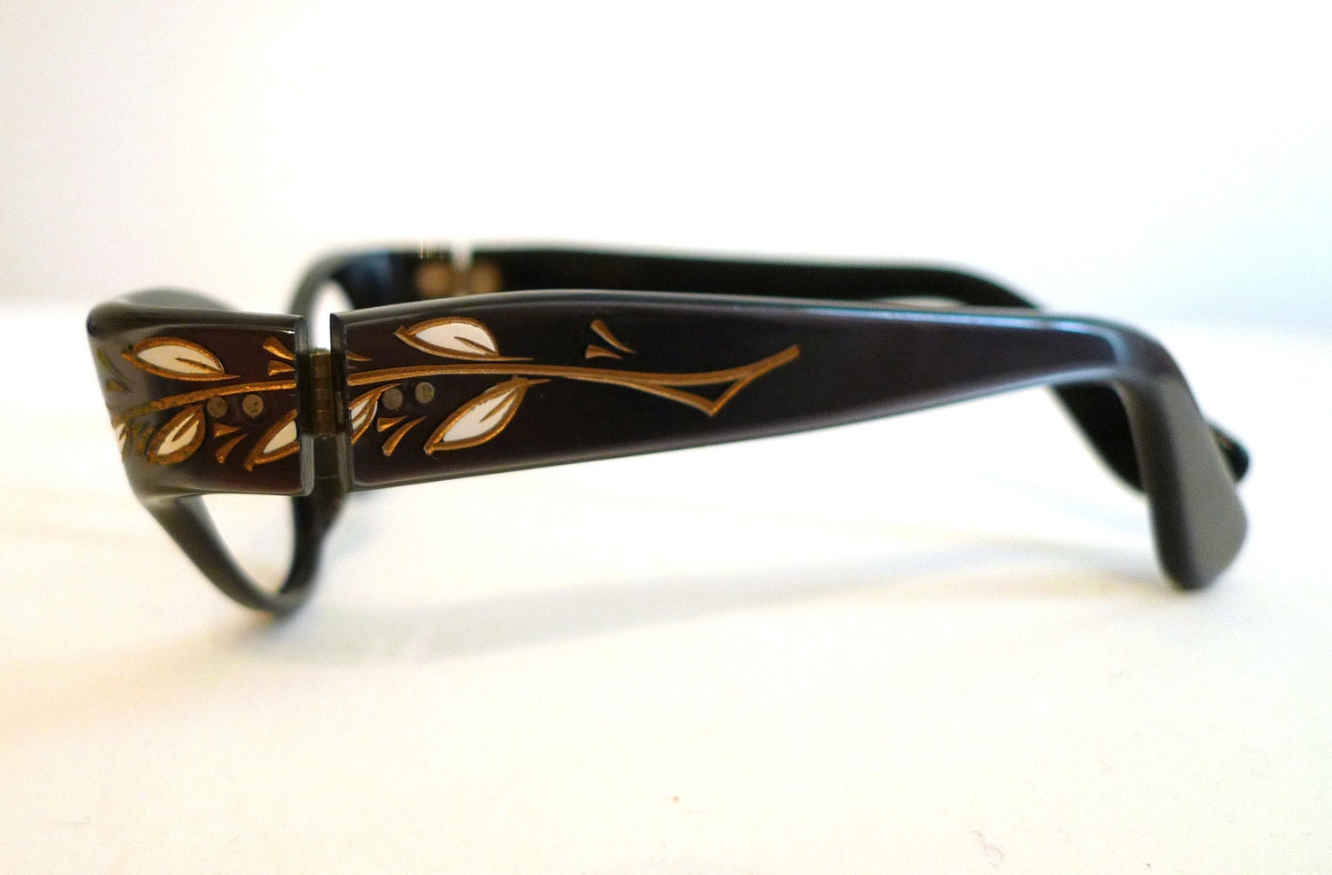 Gilded White Vine Cat Eye Eyeglass Frames, France, Grey-Black Eye or Sunglasses, NOS