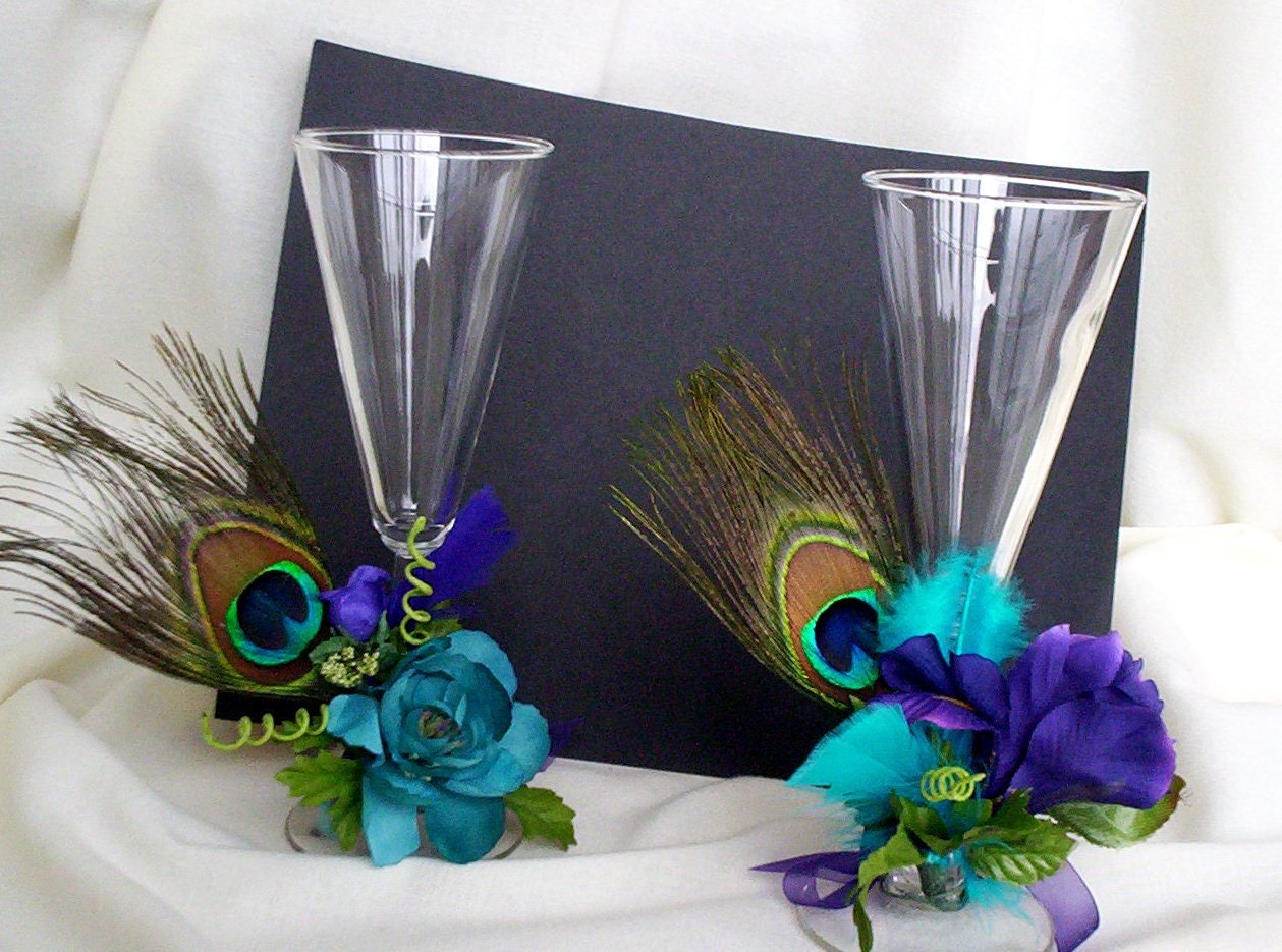 Peacock Feather Wedding Toasting Flutes Bride groom champagne glasses bridal reception accessories turquoise purple