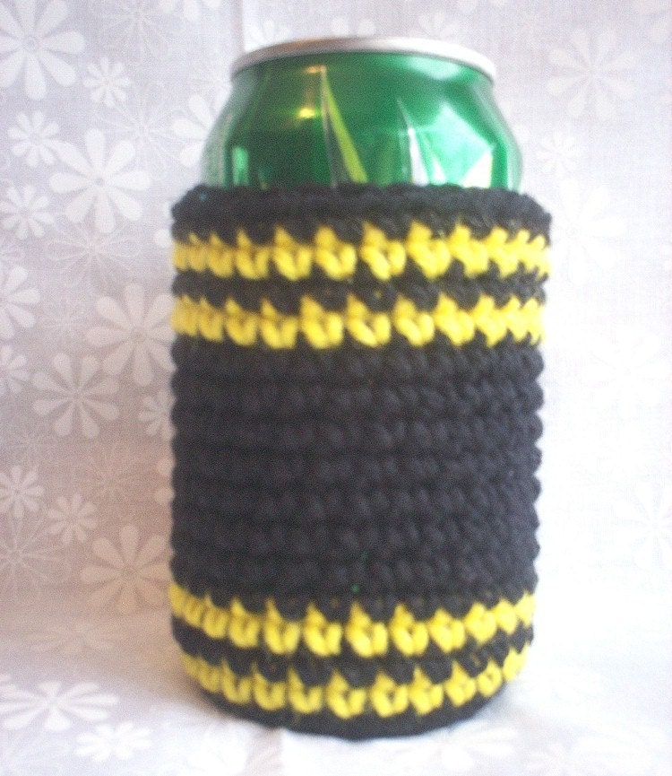 Crocheted 12 oz Can Cozy Beer Holder Black and by KarisCrafts