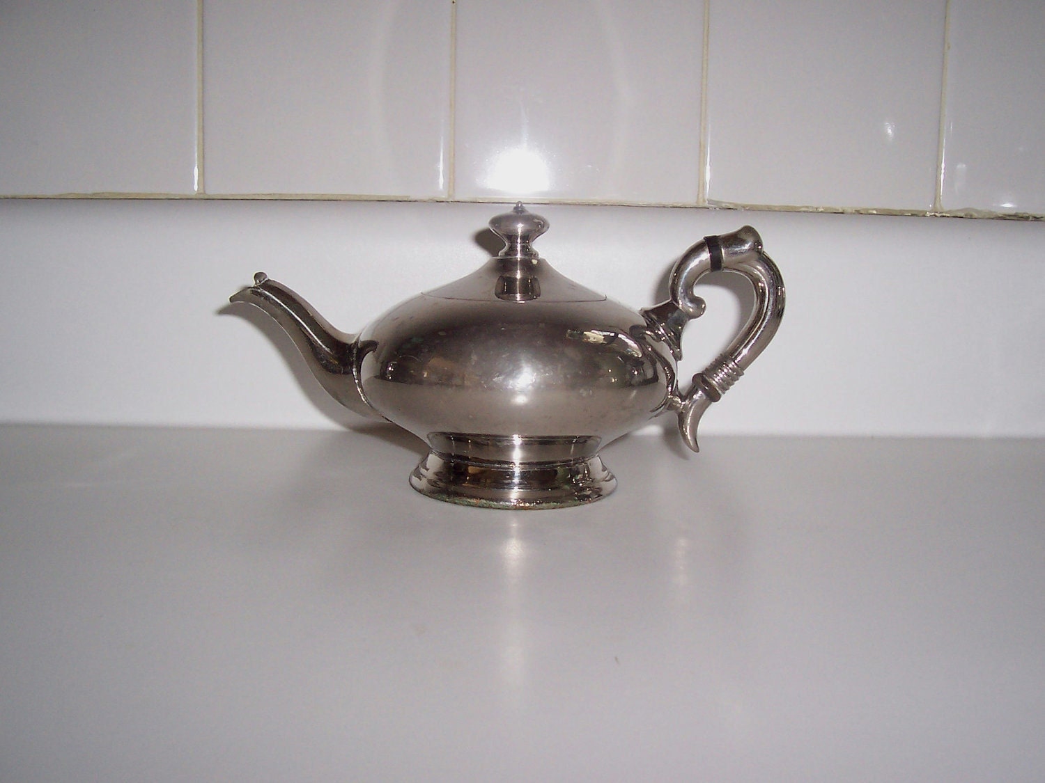 Antique Silver Teapot Gerhardi & Co. Aladdin Style teapot