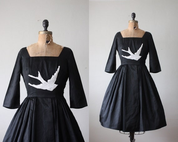 bird dress - 1950's black lace bird dress