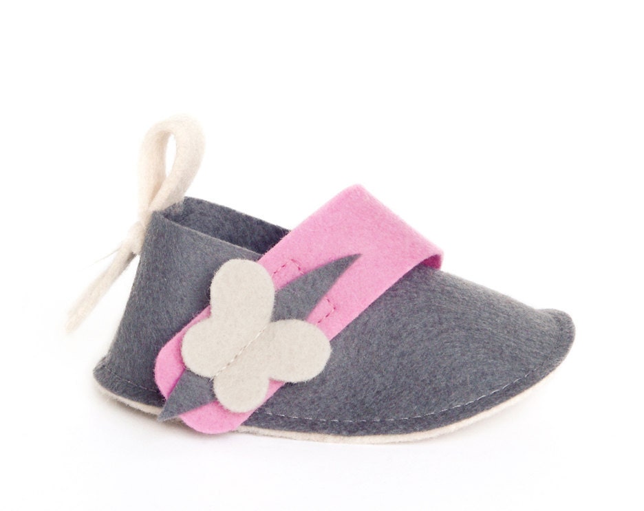Baby girls shoes gray & pink Butterflies newborn baby booties, elegant ballet slippers, infant crib shoes