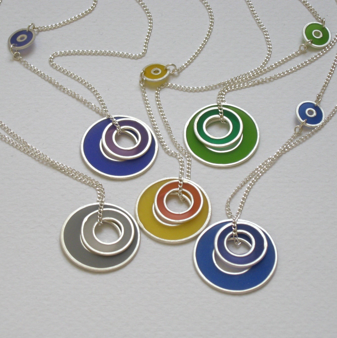 Sterling Silver and Resin Hoops Necklace