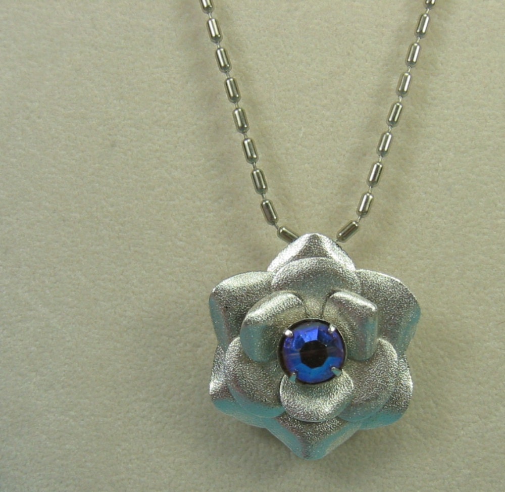 Vintage Silver Rhinestone Brooch Pendant Necklace