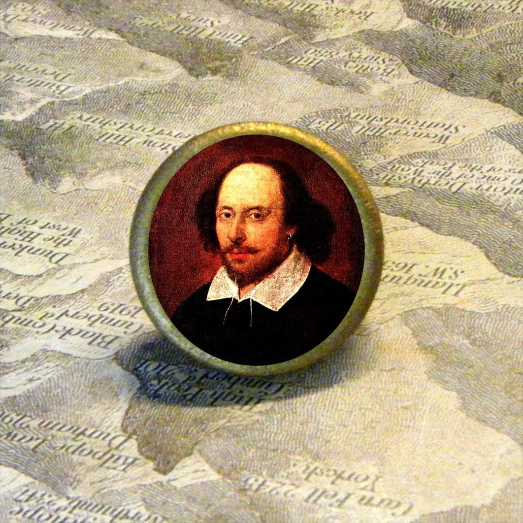 WILLIAM SHAKESPEARE tie tack or ring