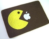 iPhone Case - Cell Phone Case - iPhone 4 Case - iPod Case - iPod Touch Case - Handmade iPhone Felt Case - " Pacman " Design