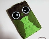 iPhone Case - Cell Phone Case - iPhone 4 Case - iPod Case - iPod Touch Case - Handmade iPhone Felt Case - " Chocolate & greenOwl " Design