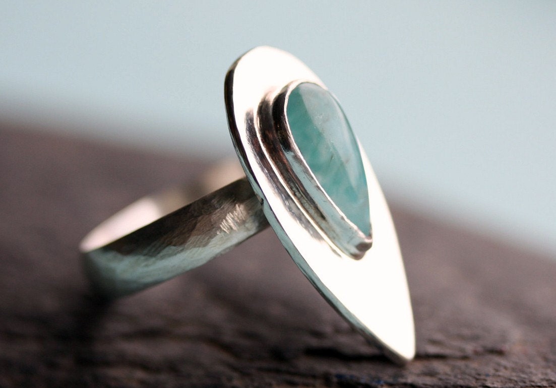 Paraiba Quartz Flame Ring in Sterling Silver