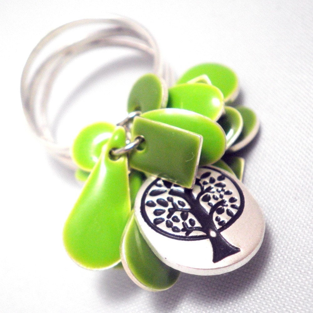 Ring - Grassy Green Epoxy Candy Drops with Tree Charm - Size 7