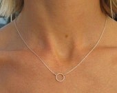 A Simple Silver Circle Necklace