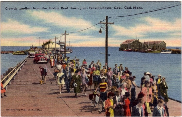 Vintage Cape Cod Postcard - Crowds landing in Provincetown (Unused)
