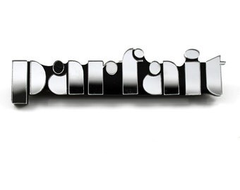 Parfait brooch in silver mirror perspex