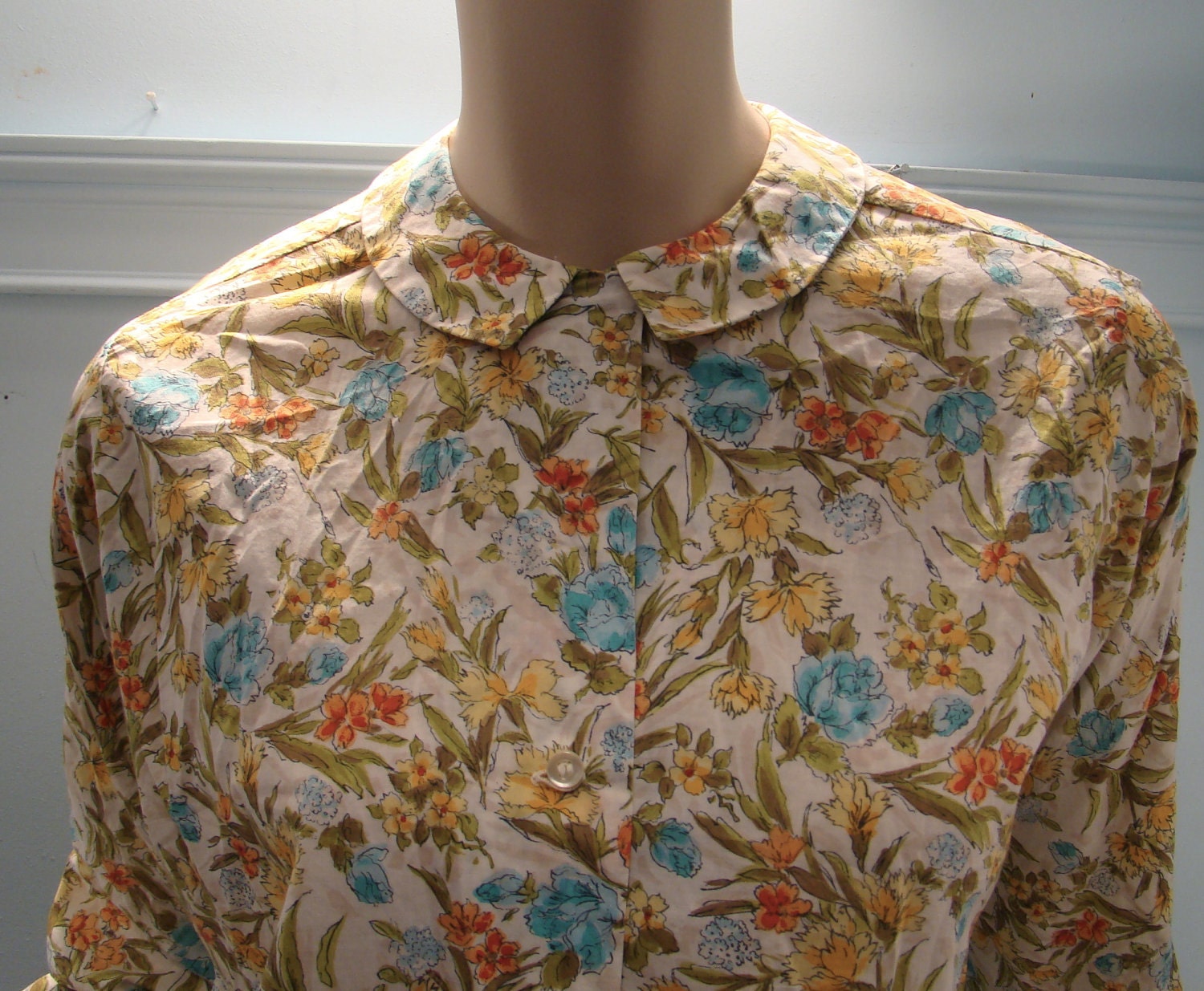 Peter Pan Blouse- 1960's Flowers
