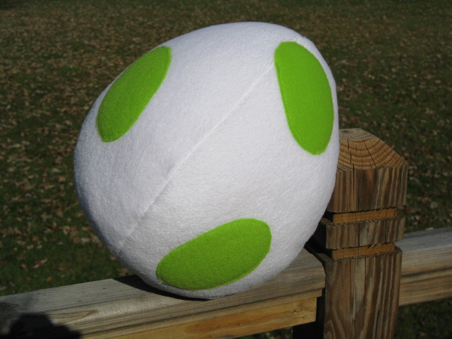 yoshi egg toy