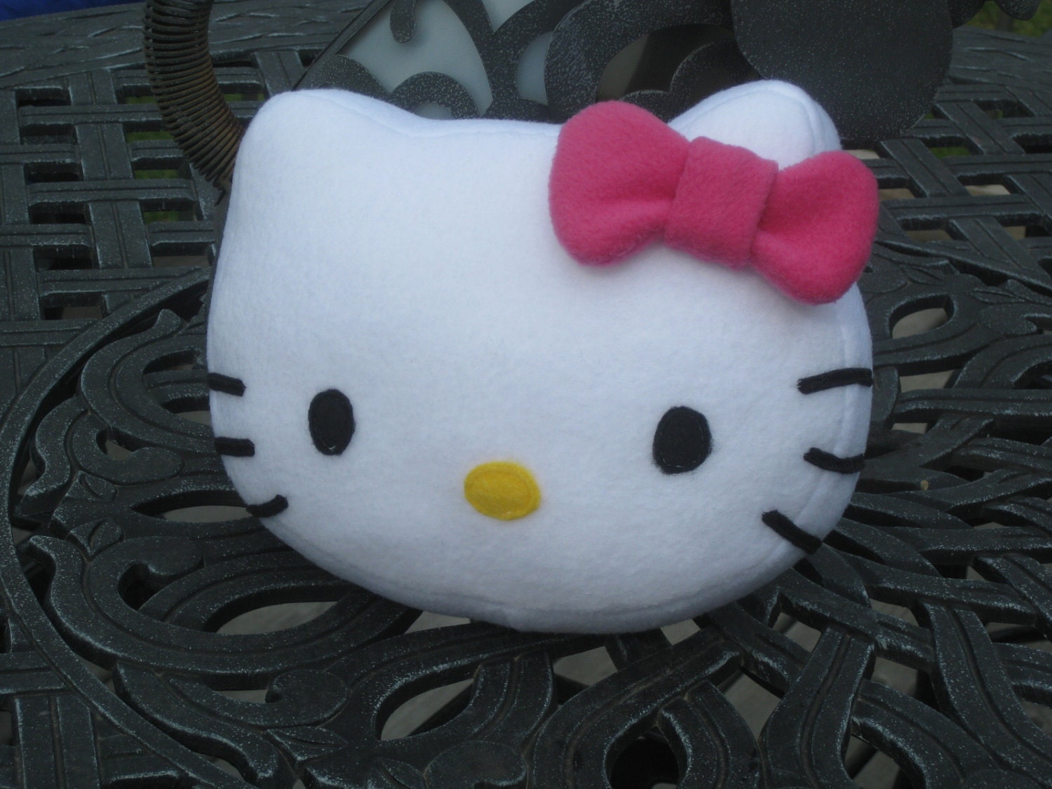 pink hello kitty pillow