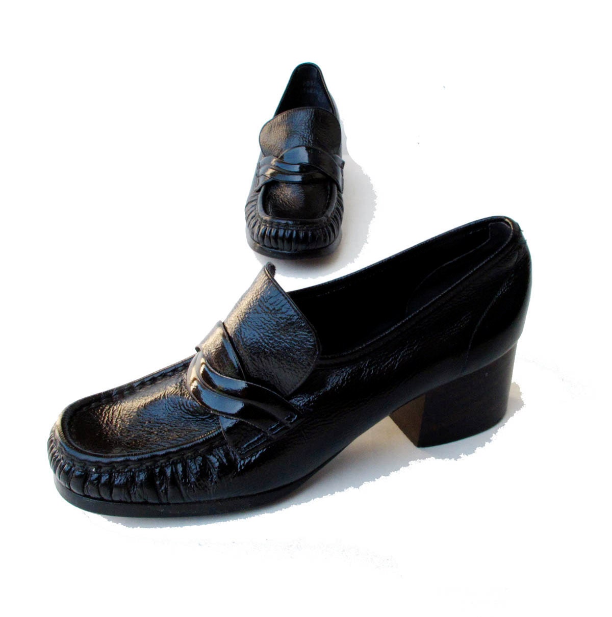 60s Vintage Black Crinkle Patent Leather Shoes size 5 B Naturalizer Chunky Heels
