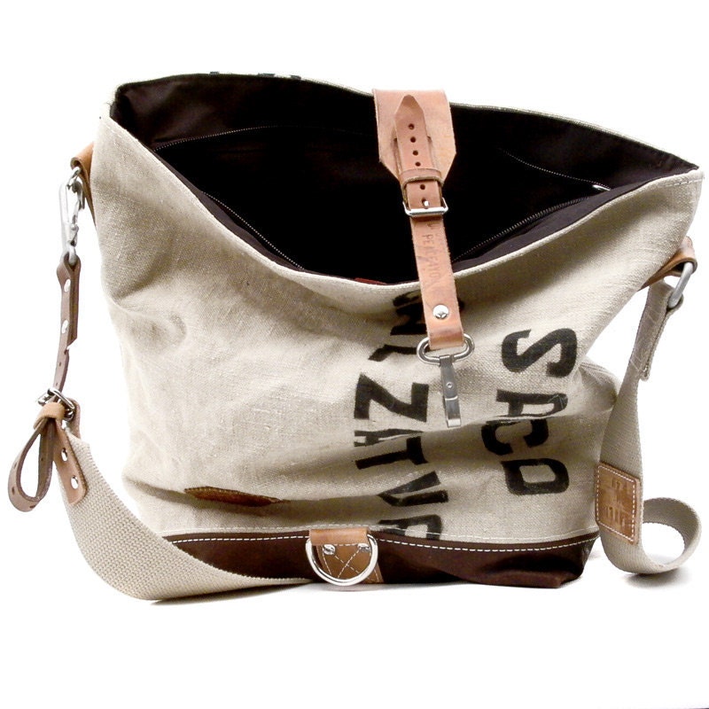 Canvas Tote Bag // Upcycled and Handmade by peace4you - Model pauline-2031