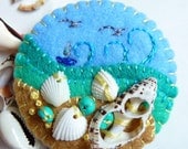 ES715A/088  Beside The Seaside Theme Handmade Felt Brooch