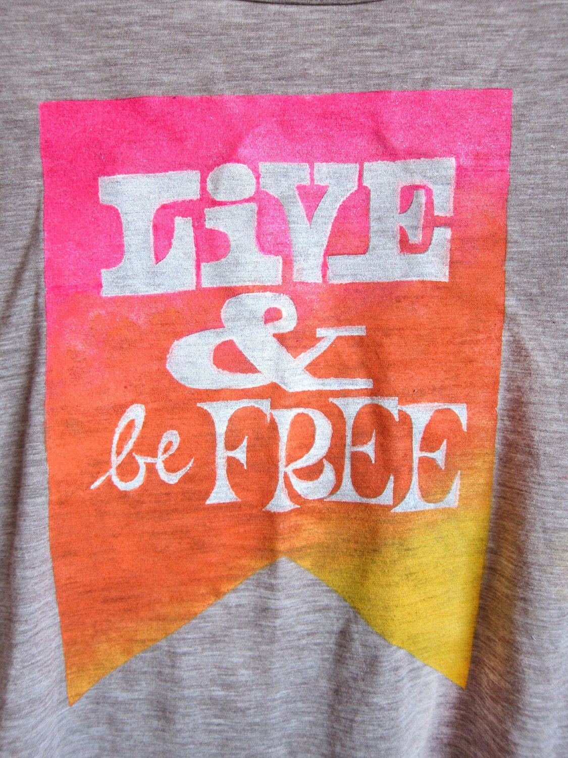 LIVE & Be FREE - Pennant Banner Hand Stenciled Deep Scoop Back Neck Hi Lo Heather Burnout Tee in Ash Brown with Neon Citrus Pink - S M L XL
