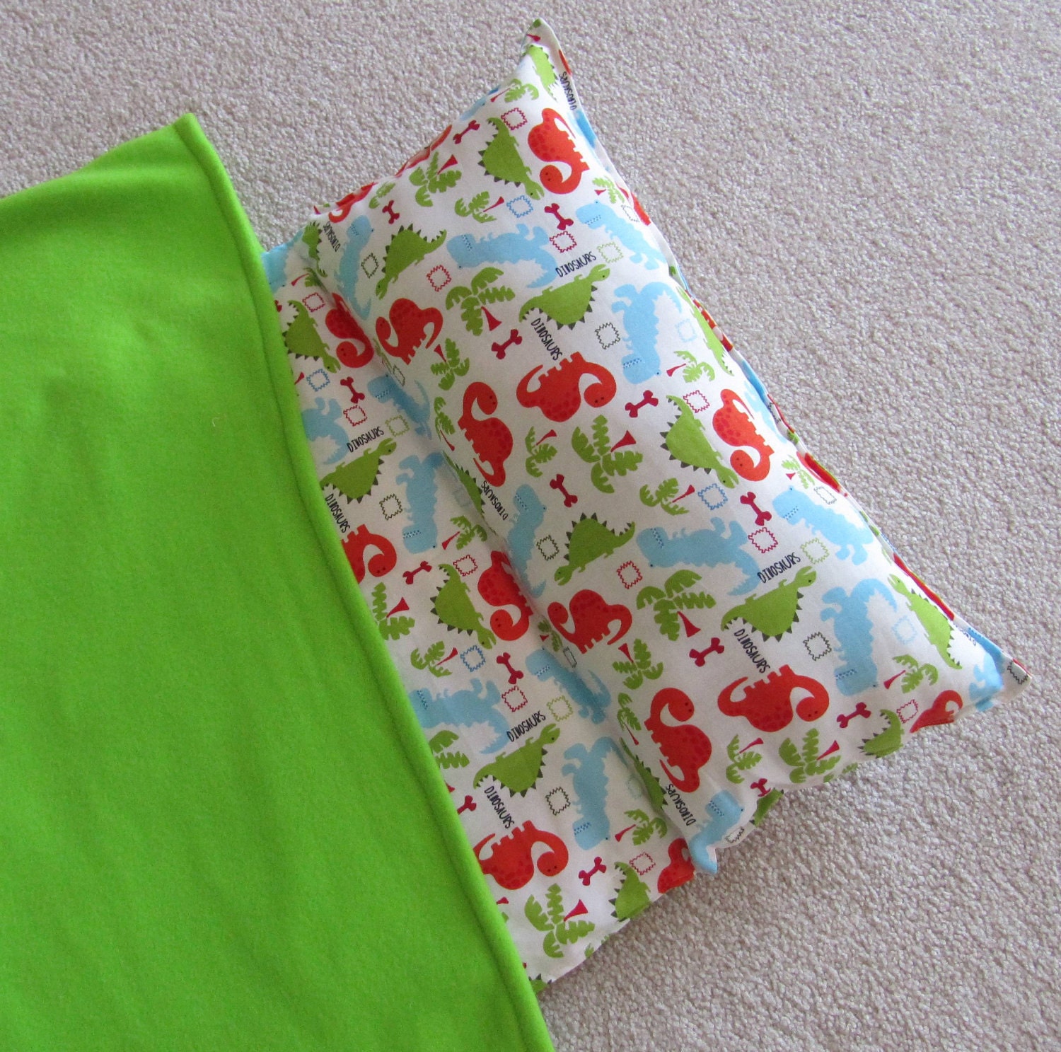Nap Mat. Great for Daycare, Preschool or Kindergarten.Personalized Free, Sweet Dinosaurs