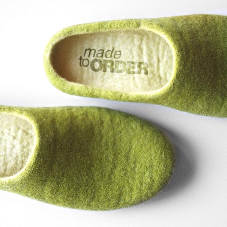 Vanilla Pear / Felted slippers are MADE TO ORDER - Onstail