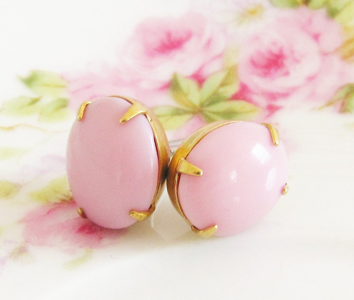 Bubblegum Pink Earrings - Chunky Vintage Oval Glass Jewel Surgical Steel Post Earrings - Bridesmaid, Wedding, Bridal, Preppy