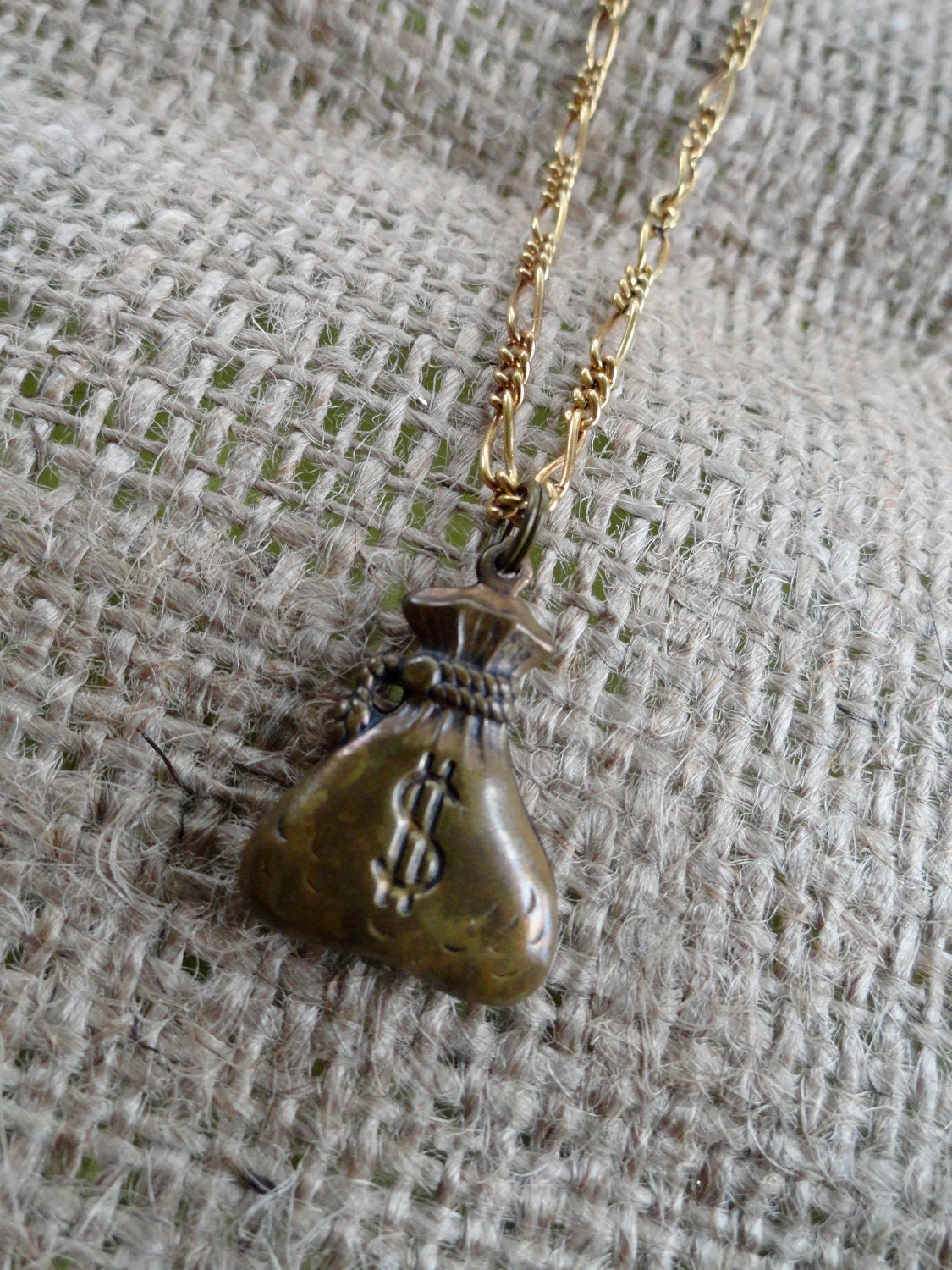 Vintage Signed PIDIDDLY LINKS Miss Money Bags Copper Loot Charm Necklace with Original Clasp