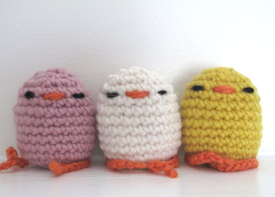 baby happy cute bird - crochet kit to make one