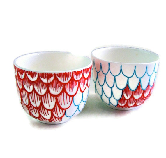 Ceramic Cups Sake Japanese Tea Hand Painted Scallops Red Turquoise Modern Nautical Upcycled - READY TO SHIP