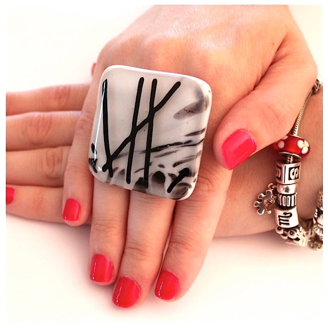 Cocktail Ring Glass- big bold handmade - CROSS the LINE - 1.8 inch