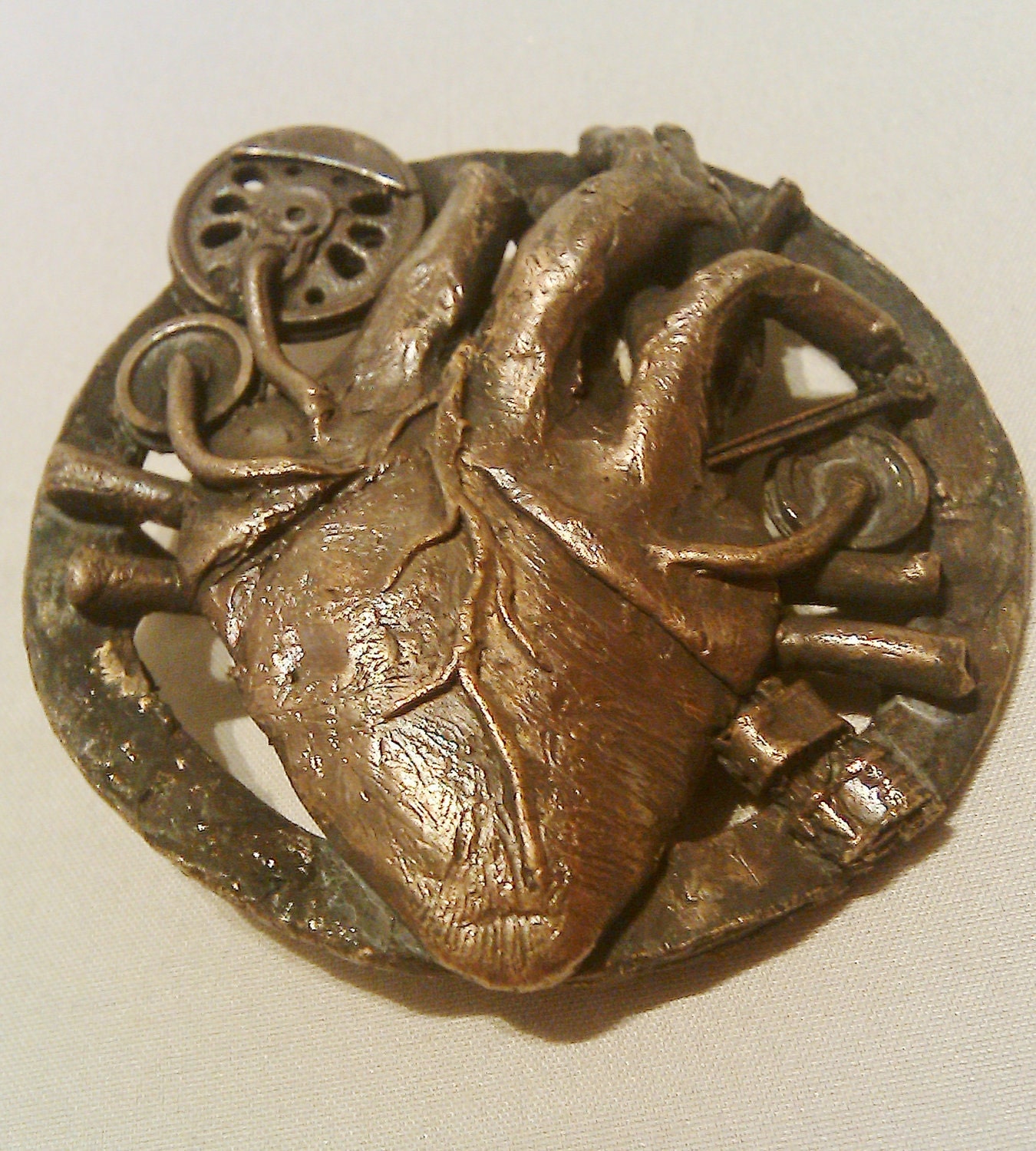 Mechanical Heart...... Anatomical steampunk heart buckle