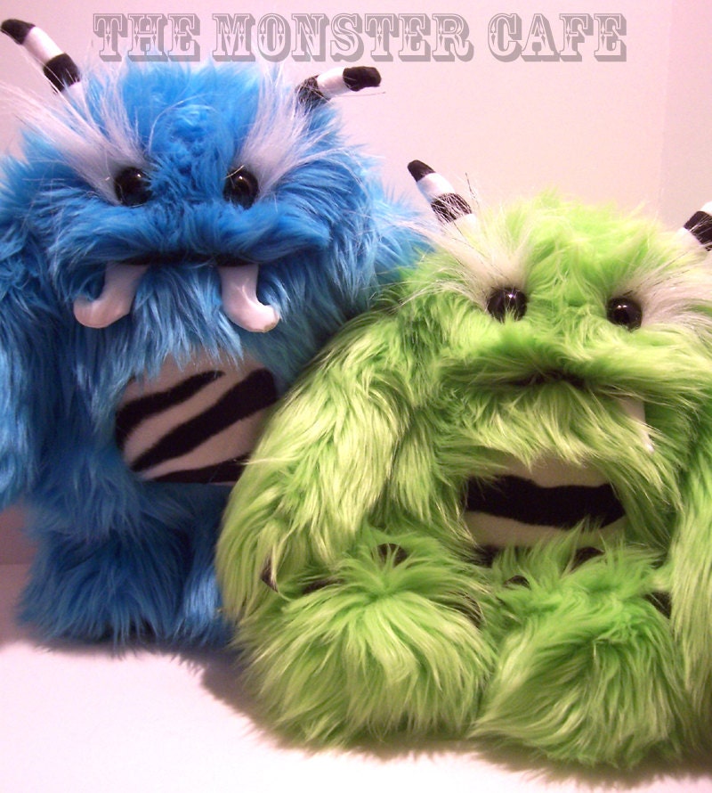 Baby Yeti Twins Special Bundle (b/w stripes)