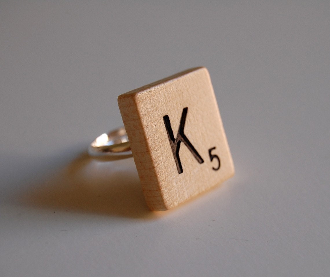 Scrabble Ring in a free capsule ...... Chose your letter. 80s Geek, Retro, Fun, Him, Her, Nerd, Dork, Cool