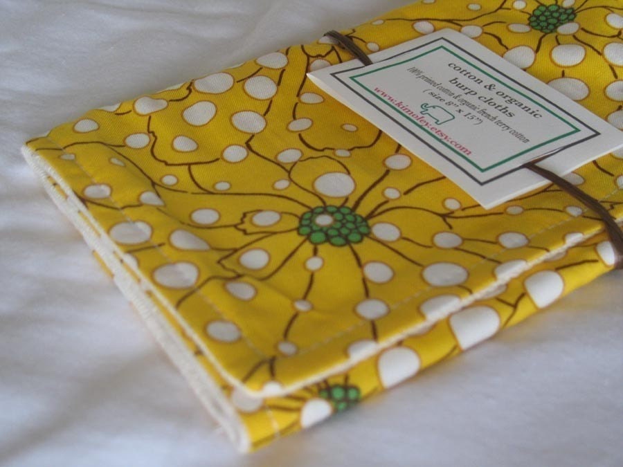 Burp Cloth with style  - Cotton/Organic Undyed French Terry - Blooming Bubble