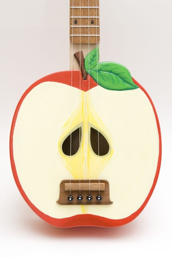 Apple ukulele  4 string