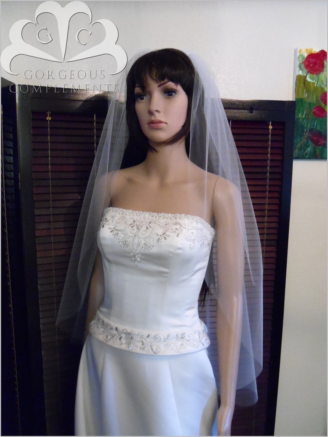 Fingertip Length Single Tier Bridal Veil with Clean Cut Edge Standard Fullness