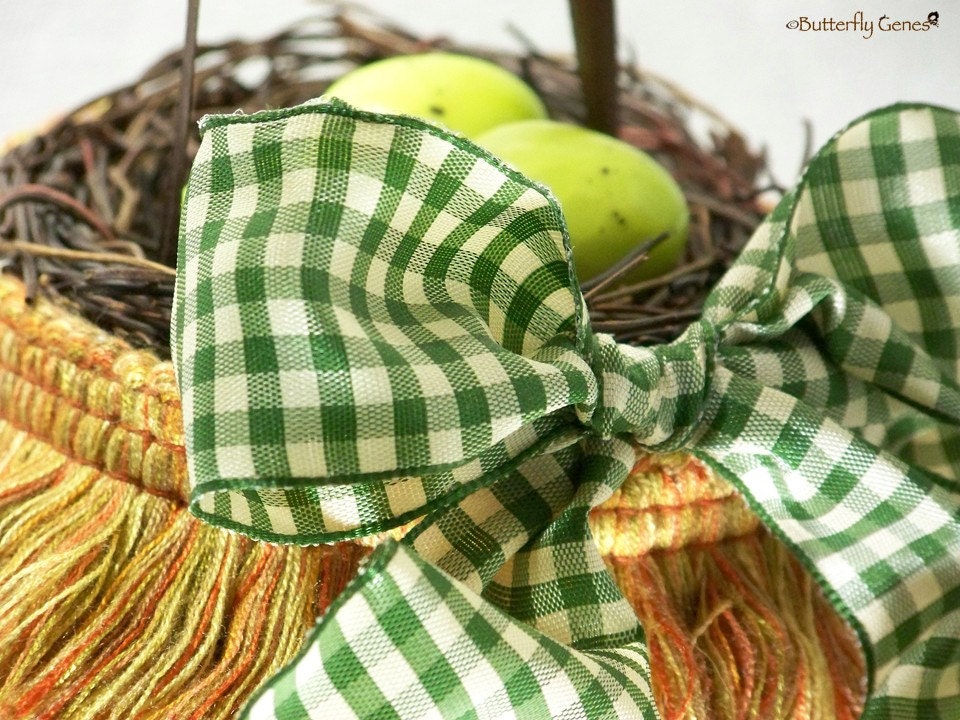 Spring Nest Tassel