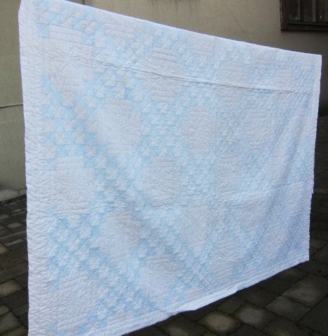 Blue white vintage quilt 40s 50s Irish Chain