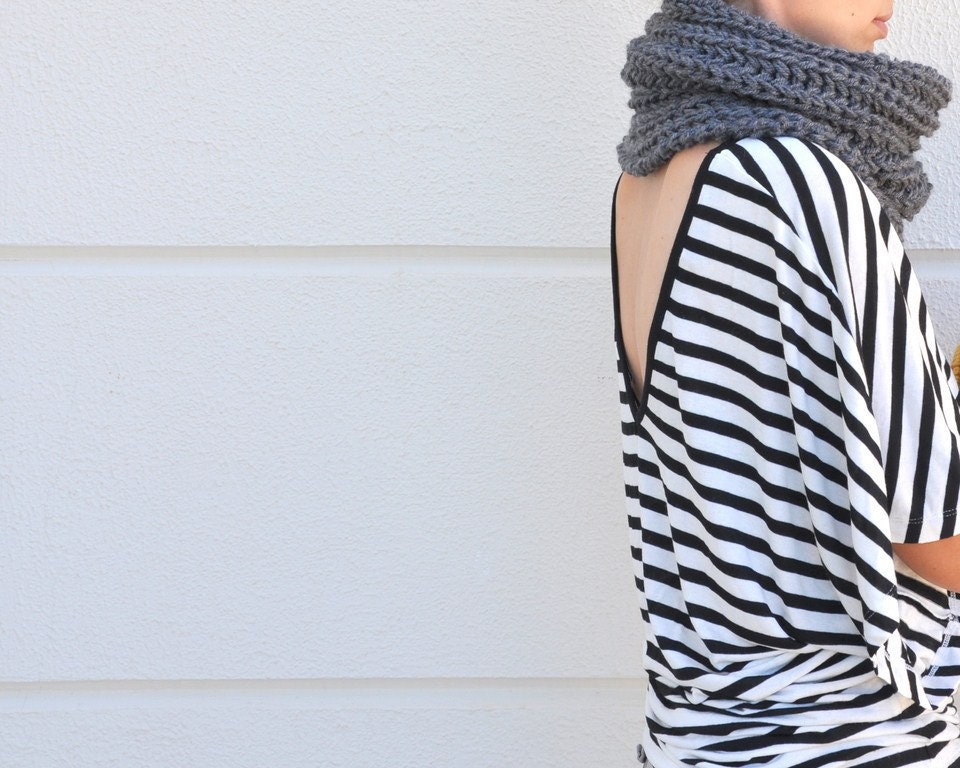 Chunky Scarf Cowl Neckwarmer Dark Grey Big Warm Cozy Unisex Hand Knit Autumn Accessories Fall Fashion