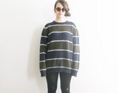 Slouchy striped sweater. S / M