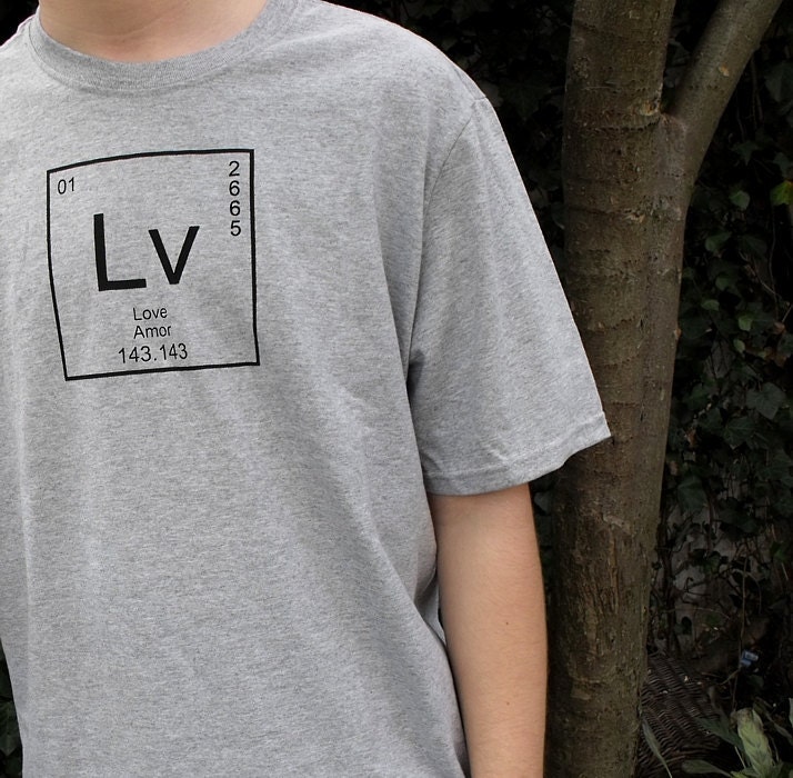 T-shirt - Men's Cotton Science Tee - Periodic Table of Elements Love Lv Tshirt