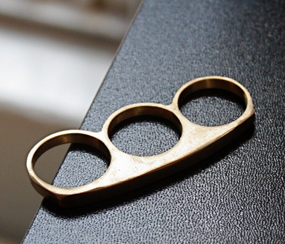 Daze 3 Finger Knuckle Ring