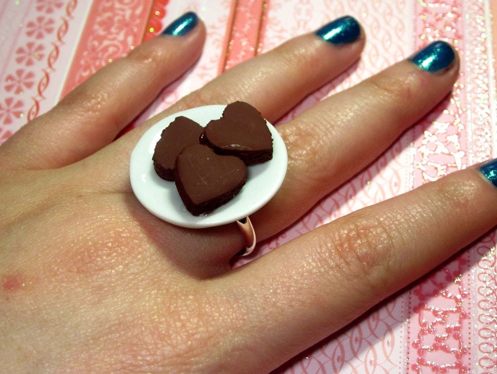 Heart Brownie Plate Ring