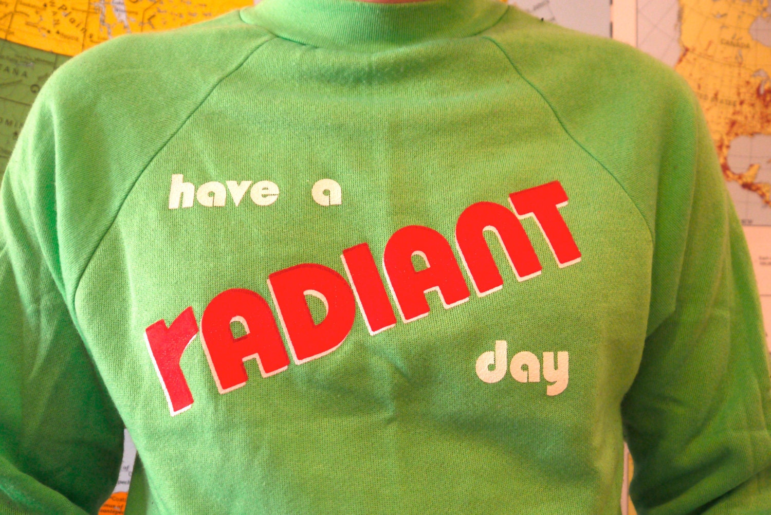 Neon 80s Sweatshirt Have a Radiant Day Lime Green Medium Men's Vintage Pullover